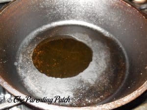 Olive Oil for New York Hot Dog Onion Sauce