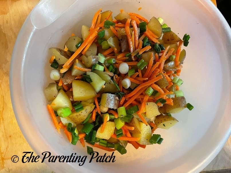 Oil and Seasoning for Summer Potato Salad