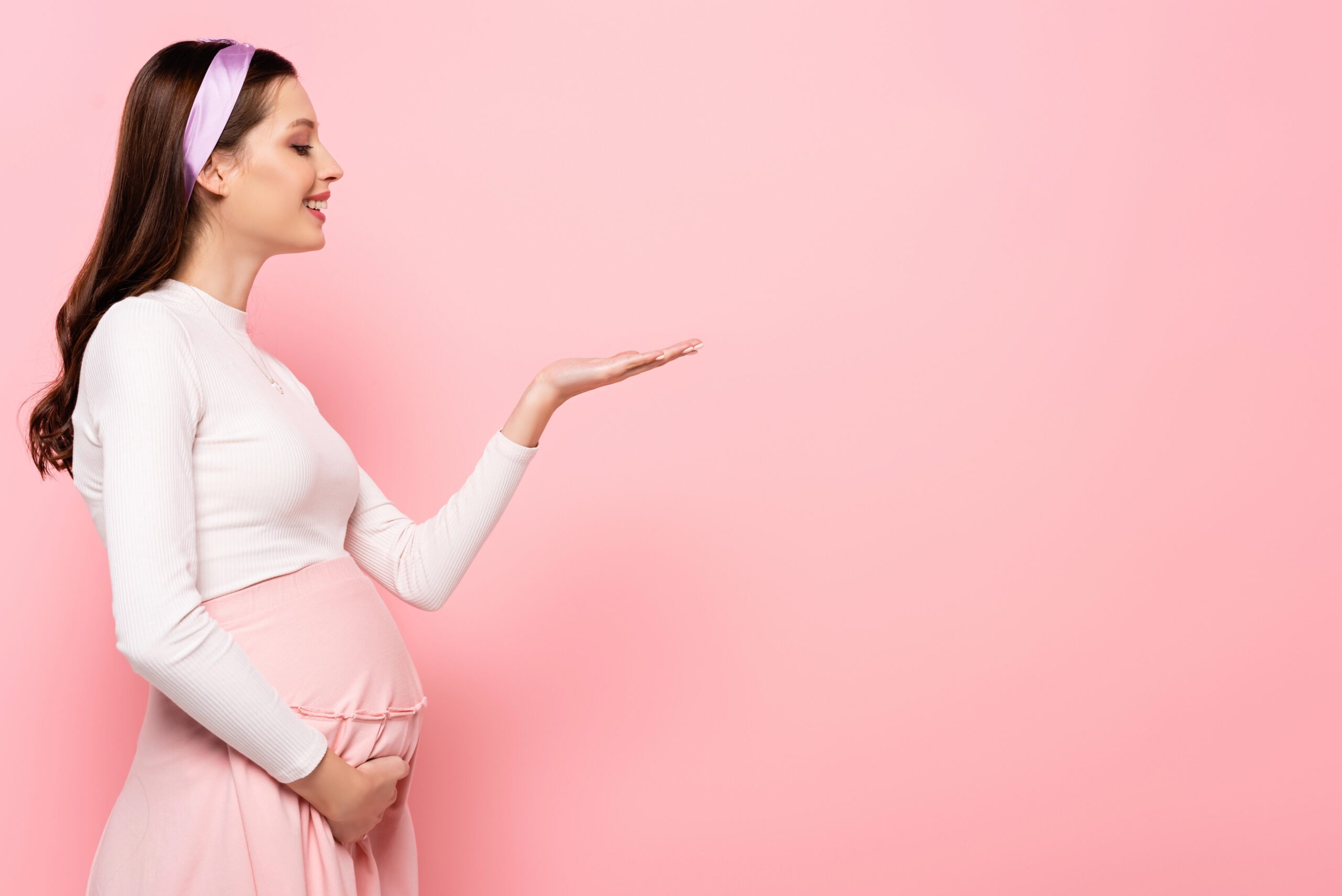 Parents Still Believe Common Pregnancy Myths, According To A New Survey